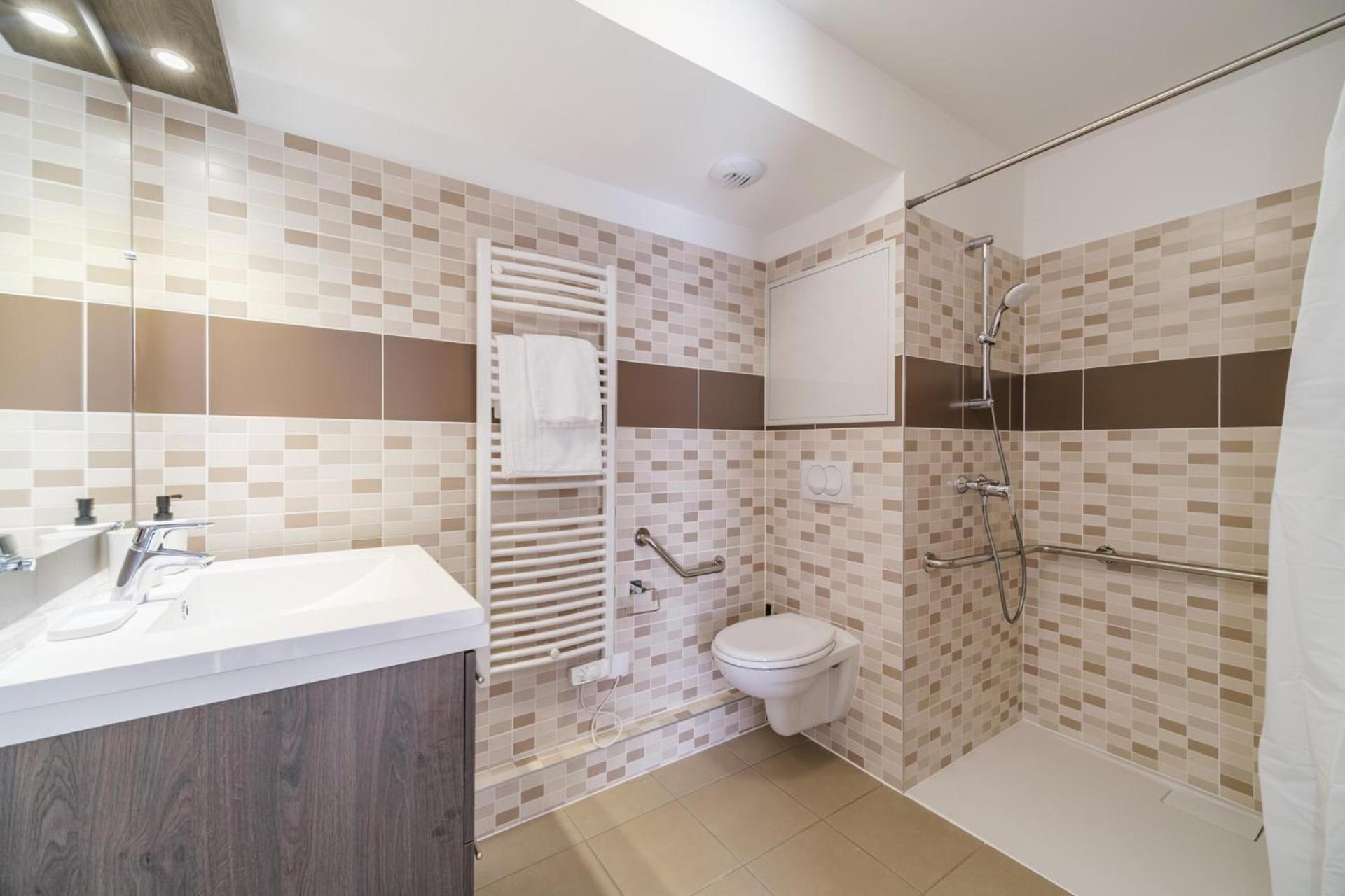Ovelia Colmar - Le Clos Des Moulins Buitenkant foto